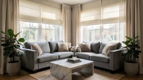 Eleganckie rolety rzymskie do salonu